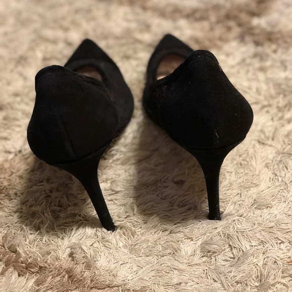 Pointed toe heels - Picture 3 of 4